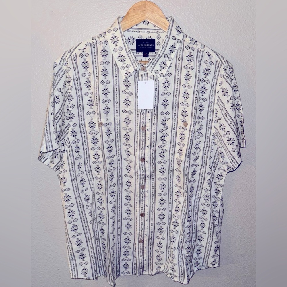 Lucky Brand Men's Button Down Shirt